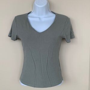 Active basic top